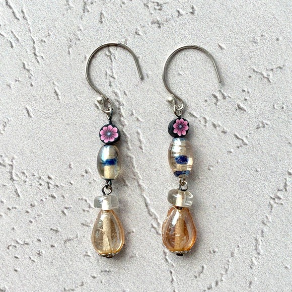 Flower and Droplets - India Glass and Argentium Sterling Silver Earrings - Picture 4 of 4